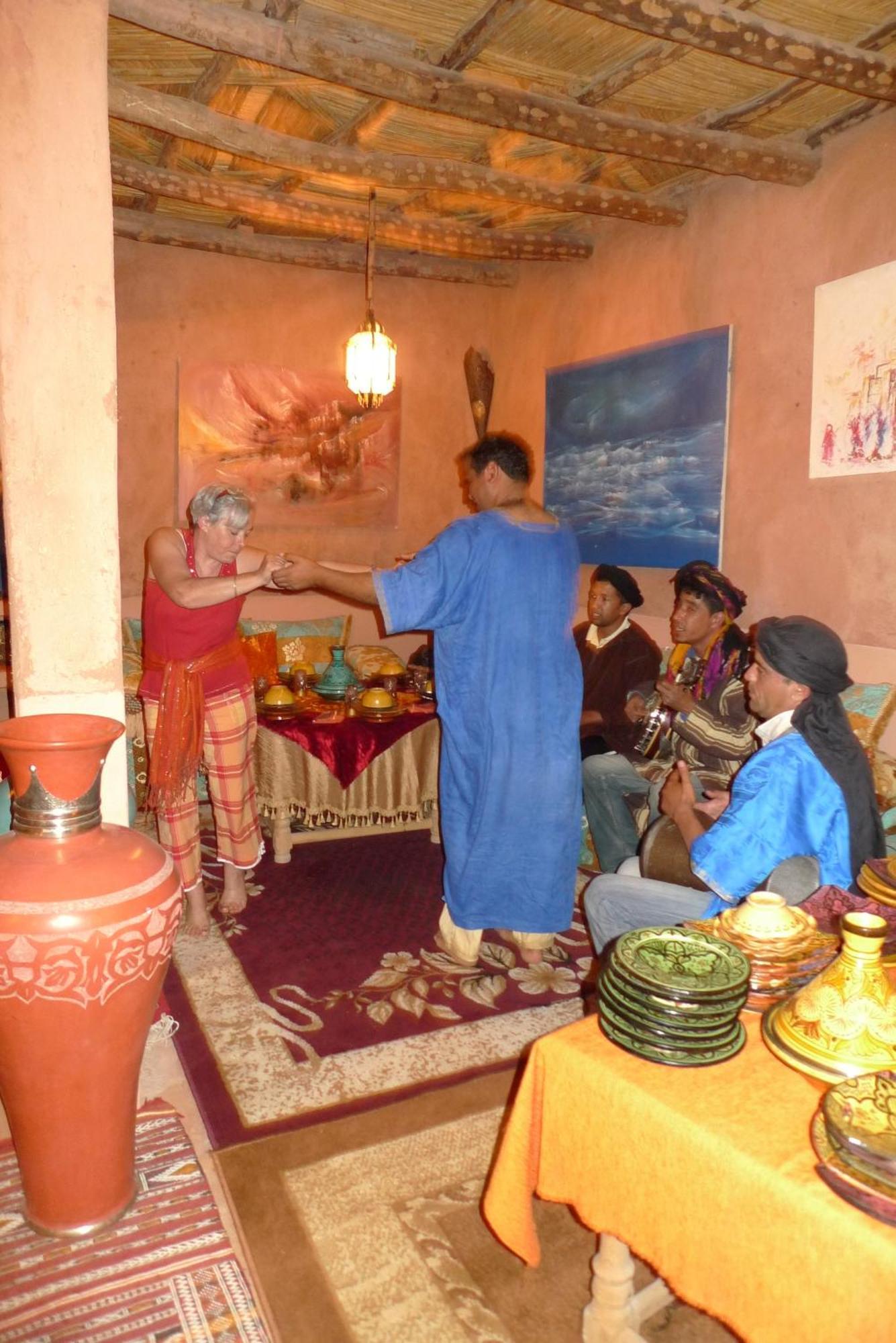 Kasbah Du Peintre Bed & Breakfast เอท เบน ฮัดโด ภายนอก รูปภาพ