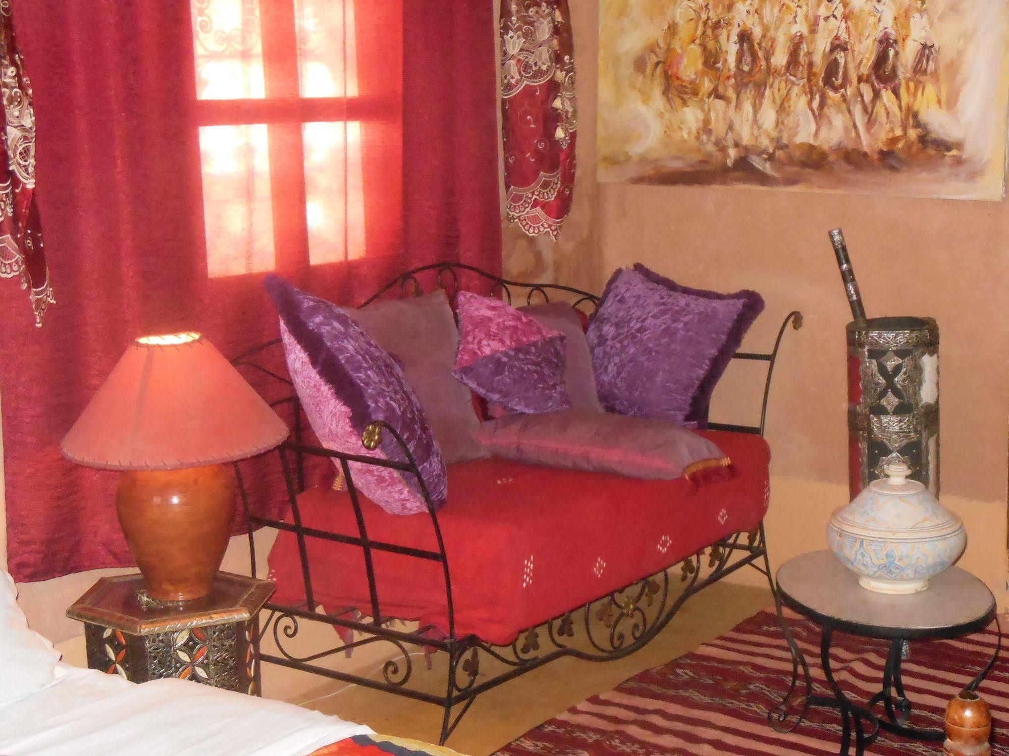 Kasbah Du Peintre Bed & Breakfast เอท เบน ฮัดโด ภายนอก รูปภาพ